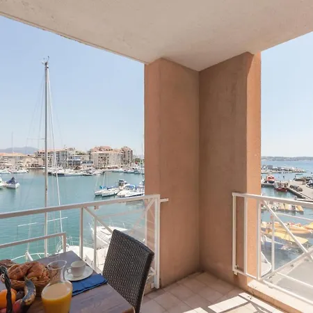 Cap Hermes 3p 5/6p * Fréjus